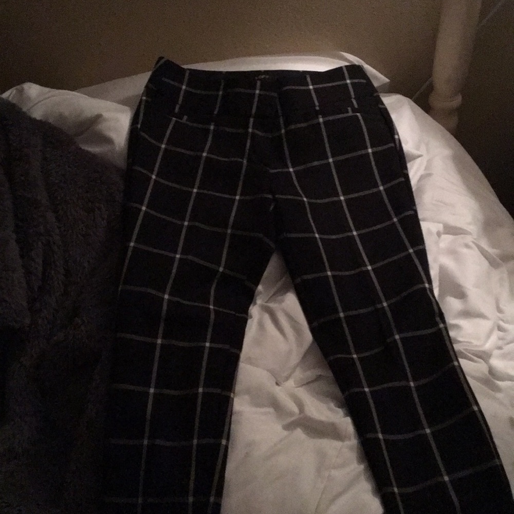 Plaid ankle pants
